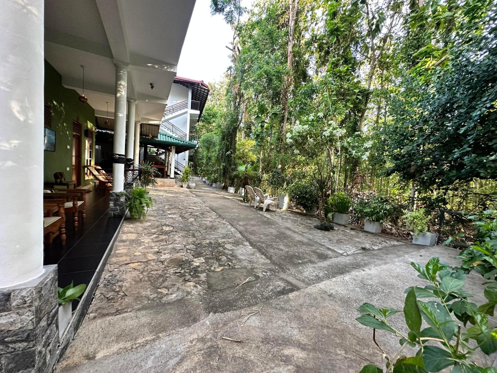 Nature House Udawalawe Exterior photo